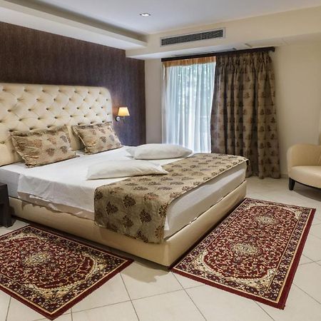 Amalias Hotel Kourouta Ngoại thất bức ảnh