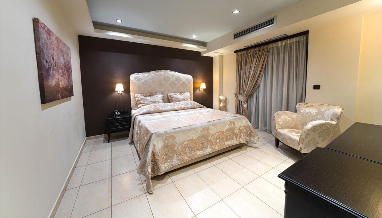 Amalias Hotel Kourouta Ngoại thất bức ảnh